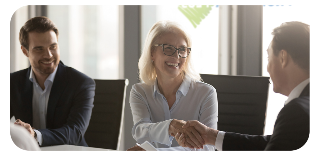Franchisepartner am Tisch