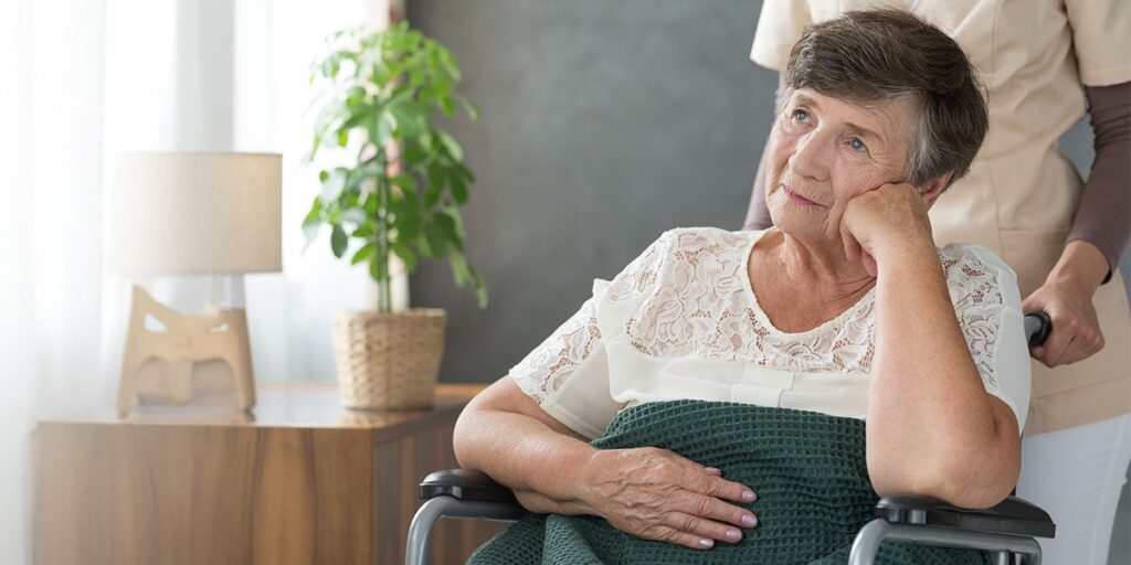 Die drohende Pflegeheimpflicht macht Pflegebedürftigen und Angehörigen Angst. 
